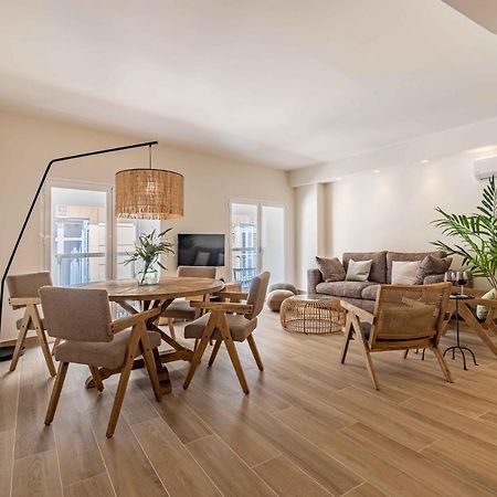 Апартаменты Living4Malaga New Oasis Supreme Экстерьер фото