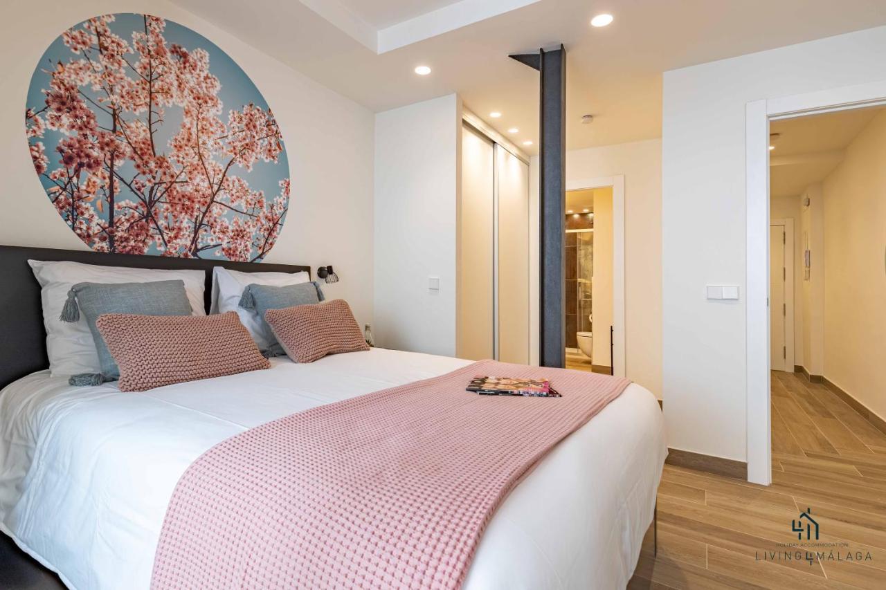 Апартаменты Living4Malaga New Oasis Supreme Экстерьер фото
